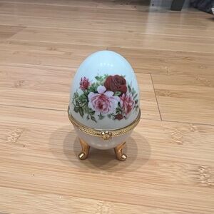 Vintage hinged porcelain footed egg trinket box with a floral rose design